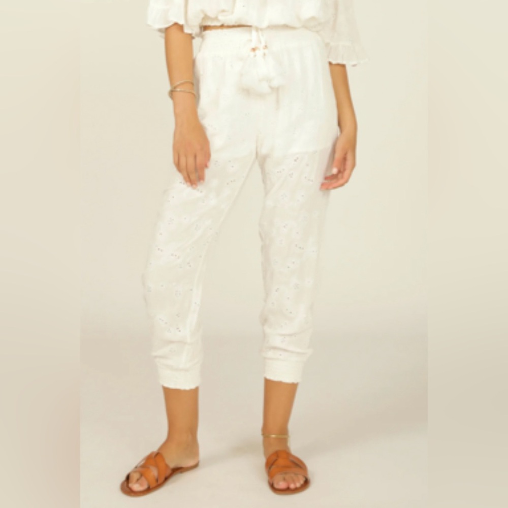 Surf Gypsy eyelet pants NWT